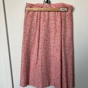 Pink Marc Jacobs skirt, like new